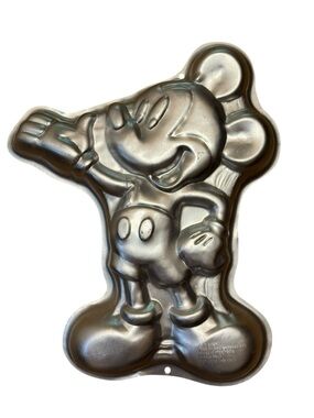 Vintage Disney Mickey Mouse Wilton Cake Pan Aluminum 1995 15x12.5 inches